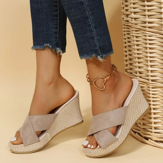 Jewel Chic Wedge Sandals